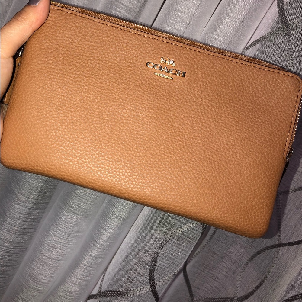 Authentic Coach Wrislet